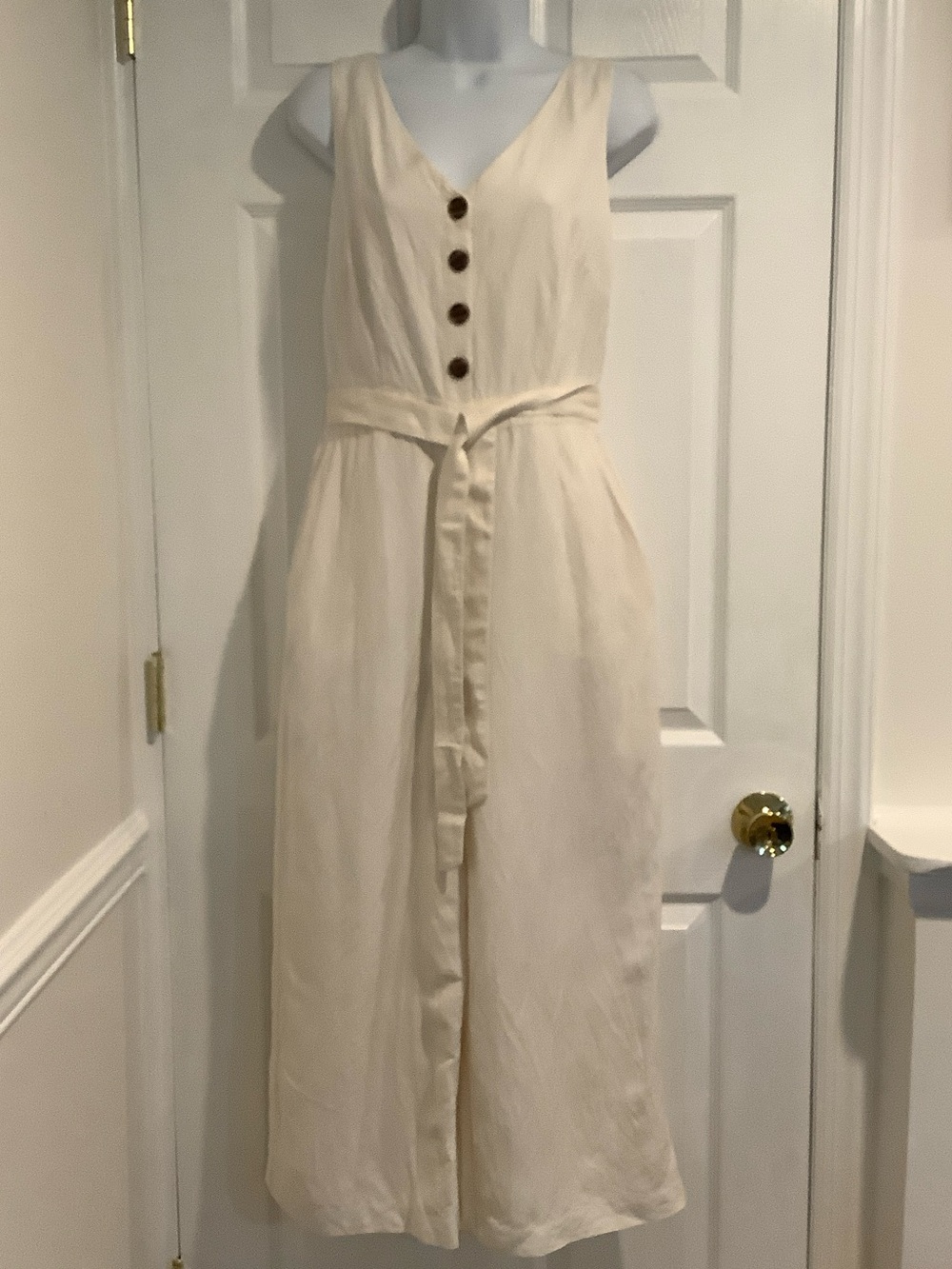NWOT LOFT Off White Neutral Linen Blend Capsule CoastalGrandma Summer Jumpsuit 2